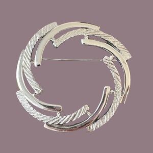 Sarah Coventry Brooch